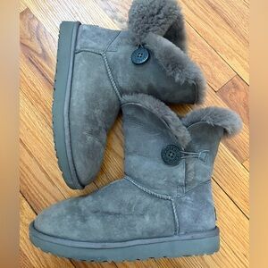 UGG Women’s Bailey Button ll Boots